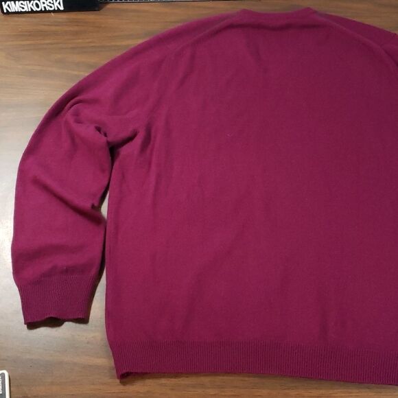 Club Monaco Mens 100% Cashmere Plum V-Neck Sweater Large So Soft! - Picture 8 of 11